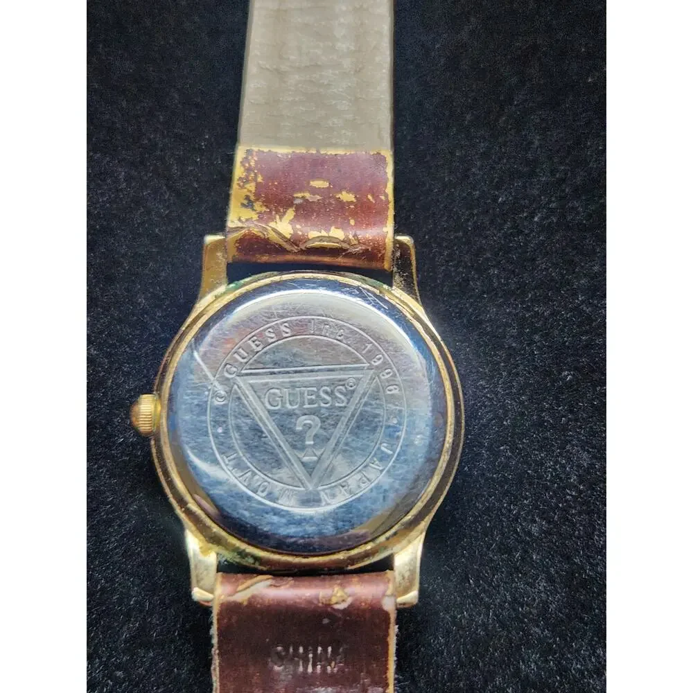 Guess Gold Tone Watch Gold Monogram Leather Band Women's working W/new battery